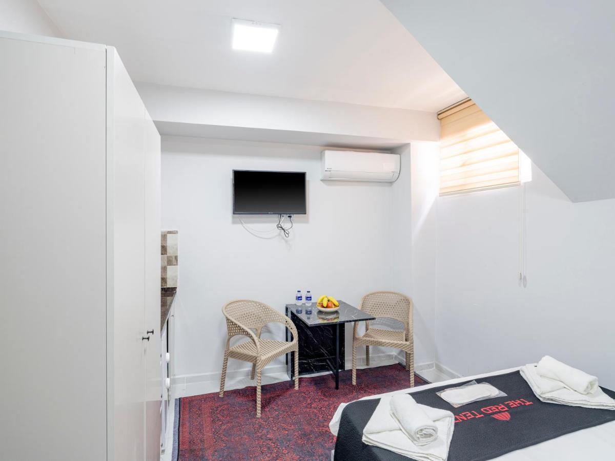 The Red Tent Suite 23 Истанбул Екстериор снимка